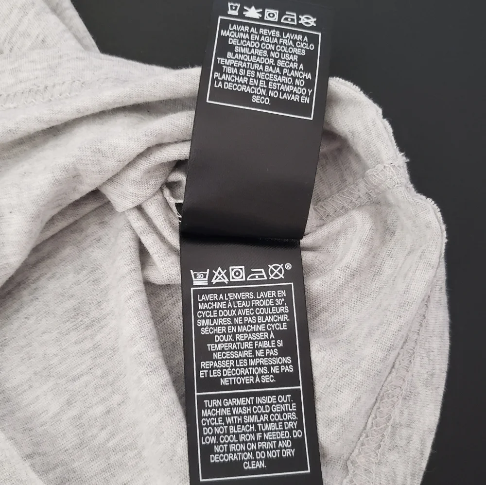 Star Wars Galaxy's Edge Black Spire Outpost Mens Large Short Sleeve Gray Tee NWT - Picture 10 of 13